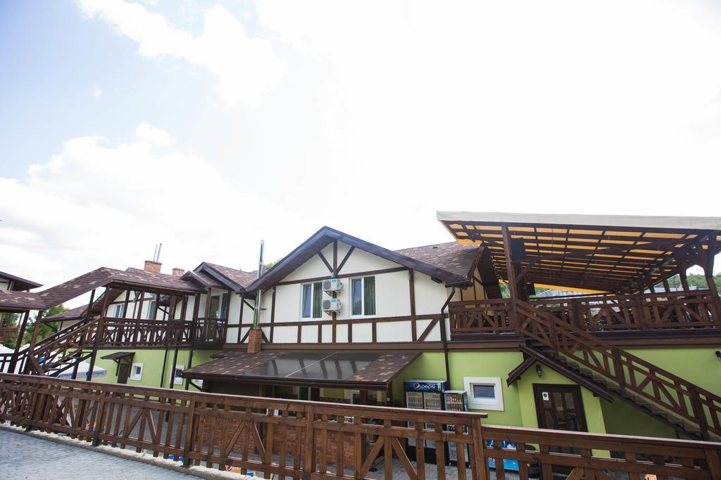 Tartak Resort Pasiky-Zubryts'ki Exterior foto
